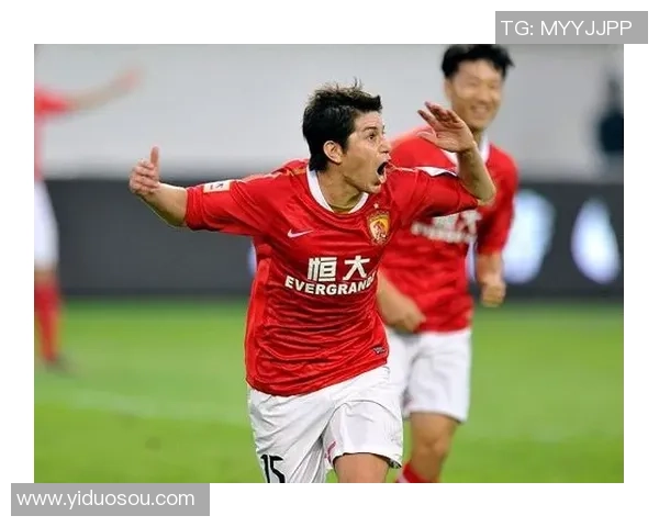 广州恒大这位足球球星是谁？