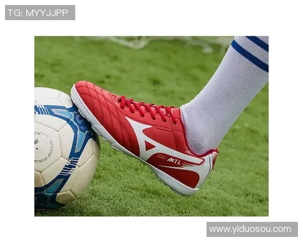 足球星长钉专业解析与实战应用全面提升比赛竞技表现