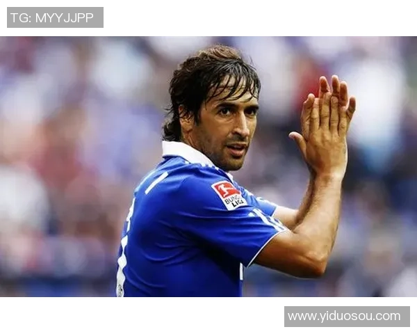 震撼足球球星精彩瞬间剪辑模板，完美呈现技艺与荣耀的巅峰时刻